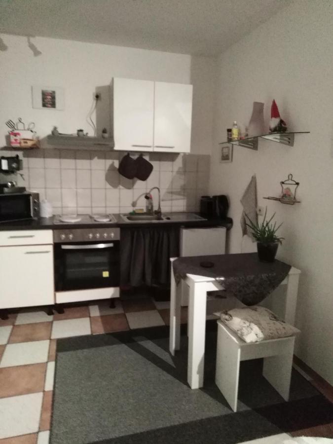 Studiowohnung, Neu Renoviert, Zentrale Lage Saarlouis Exterior photo